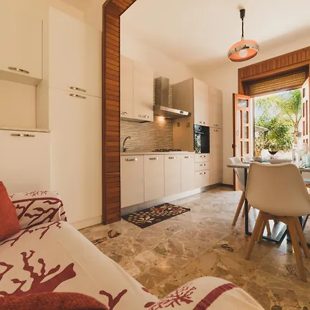 Holiday home Corallo By Diddoi